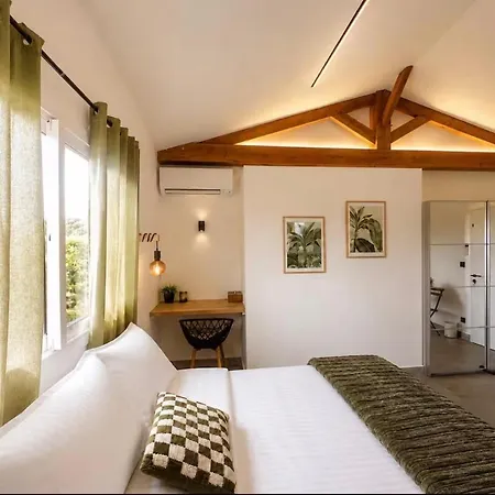 House - Jacuzzi, Sauna, Terrace&netflix Merpins